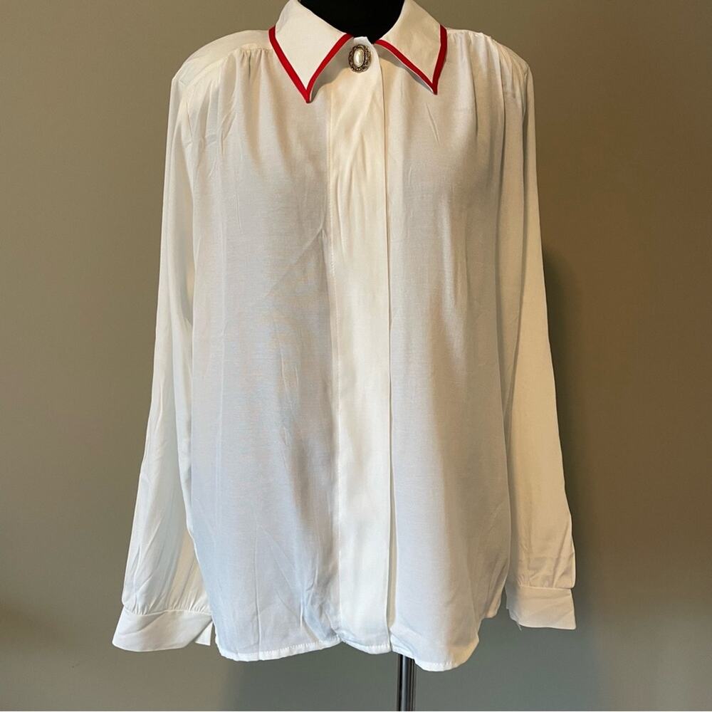 VTG Joanna Button Front Blouse